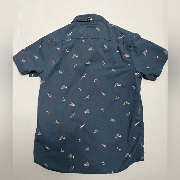VISSLA Youth Medium Radical ECO Short Sleeve Button Up Shirt - Picture 3 of 6